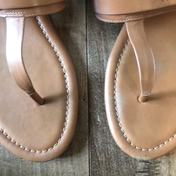 Authentic Tory Burch Tan Sandals!! - Picture 5 of 8